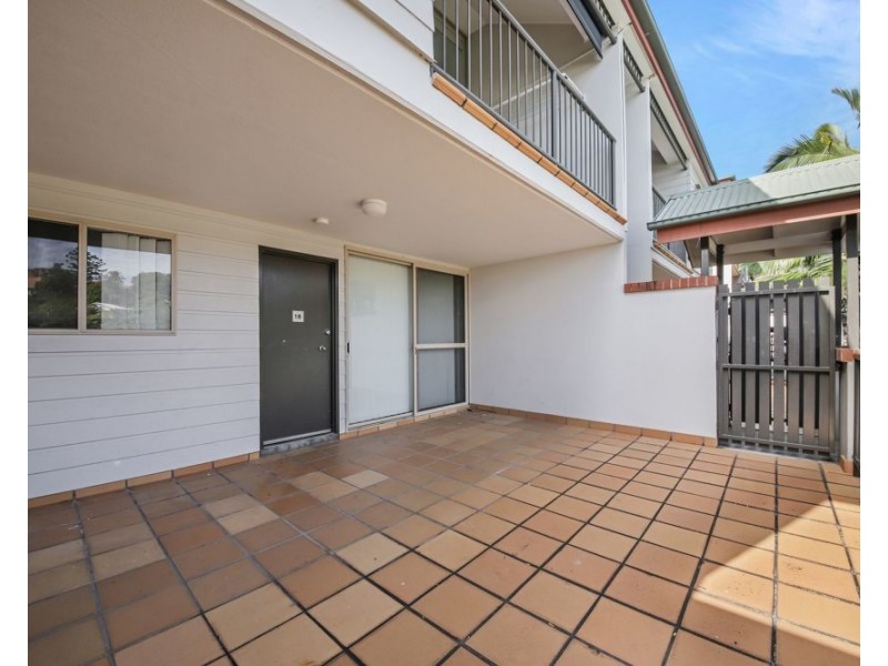 18/89 Scott Road, Herston QLD 4006