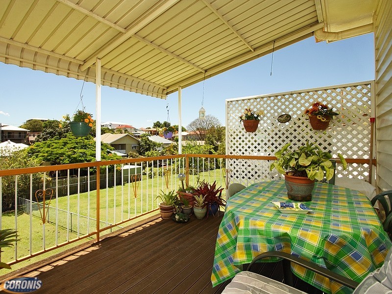 9 Oates Street, Kedron QLD 4031