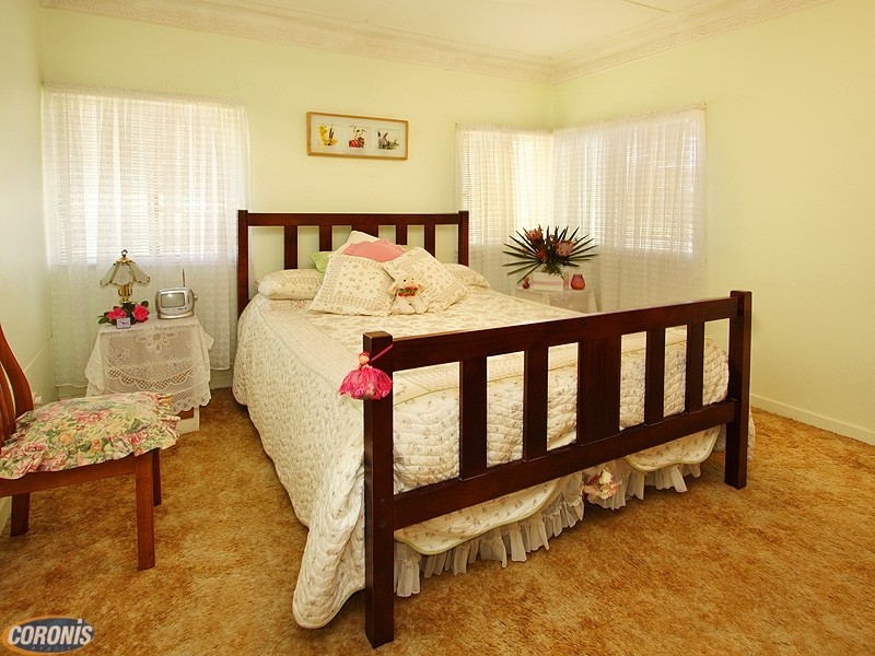 9 Oates Street, Kedron QLD 4031