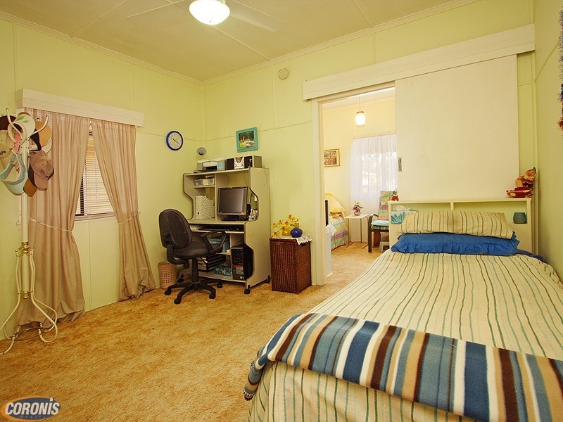 9 Oates Street, Kedron QLD 4031