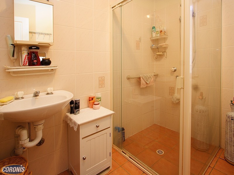 9 Oates Street, Kedron QLD 4031