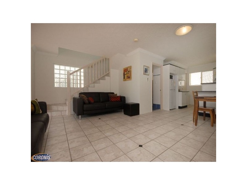 2/45 Wickham Street, Newmarket QLD 4051