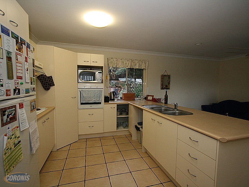 10 Vauton Court, Arana Hills QLD 4054