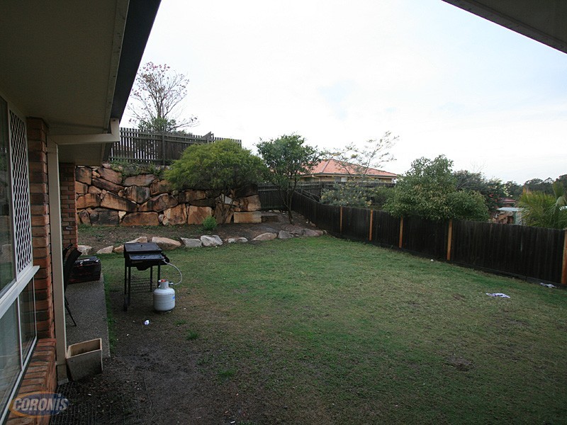 10 Vauton Court, Arana Hills QLD 4054