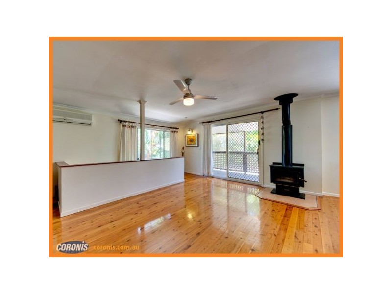 77 Plucks Road, Arana Hills QLD 4054