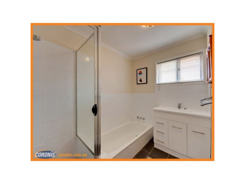 77 Plucks Road, Arana Hills QLD 4054