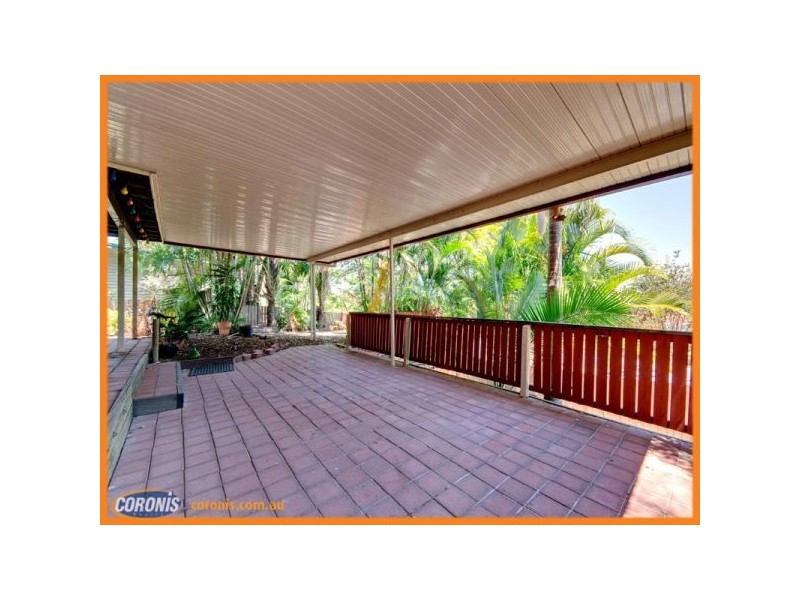 77 Plucks Road, Arana Hills QLD 4054
