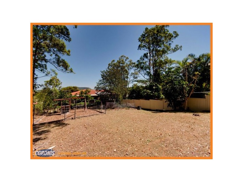 77 Plucks Road, Arana Hills QLD 4054