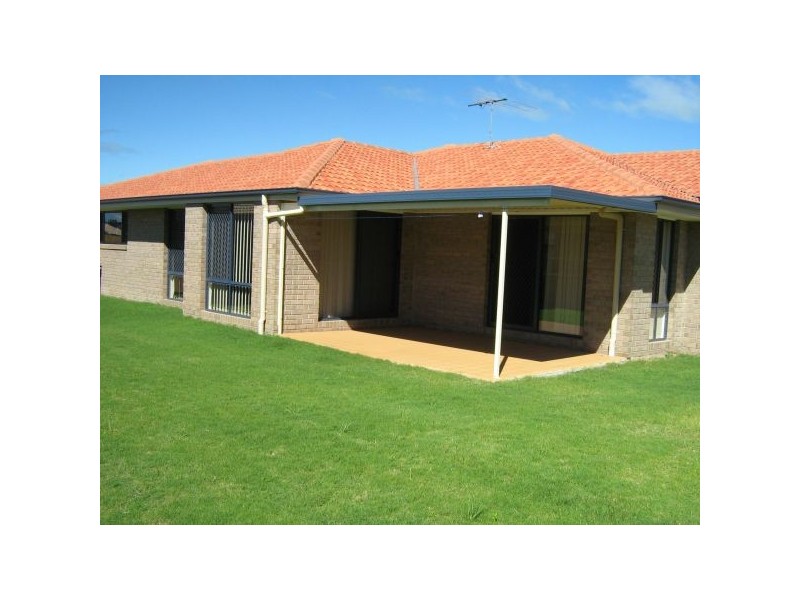 4 Pitkin Avenue, Bellmere QLD 4510