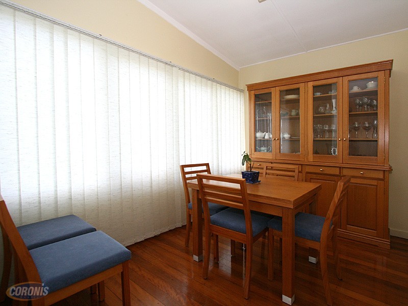 25 Normanton Street, Stafford Heights QLD 4053