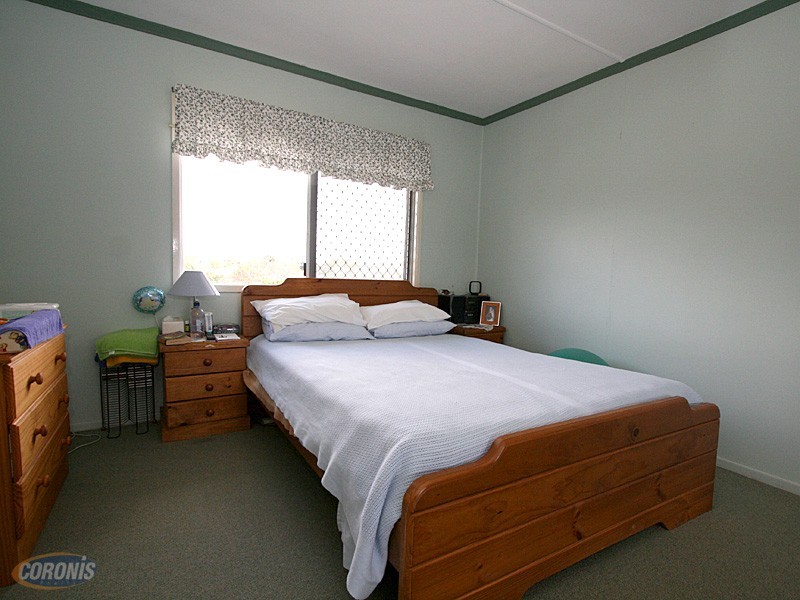 25 Normanton Street, Stafford Heights QLD 4053