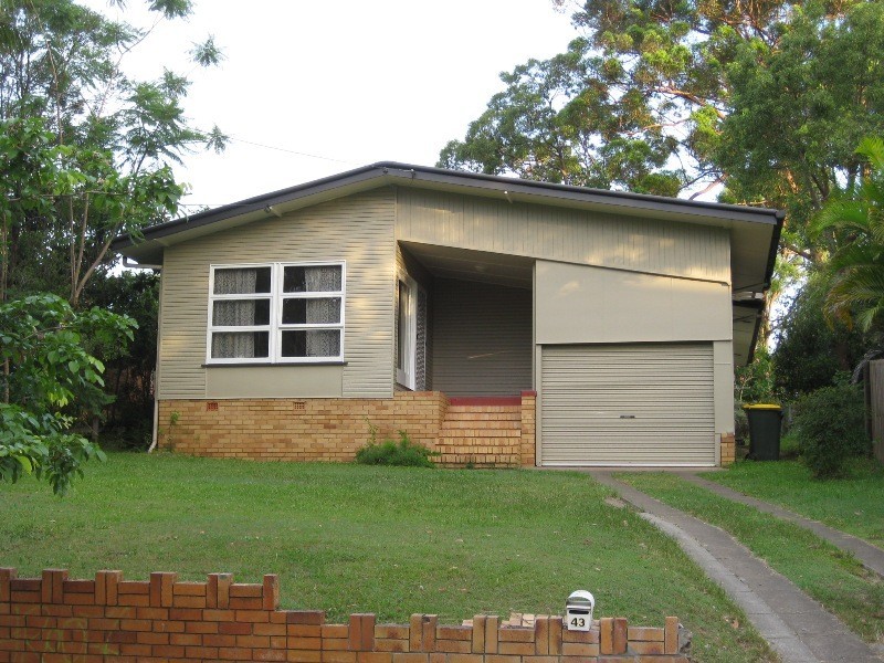 43 Pangeza St, Stafford Heights QLD 4053