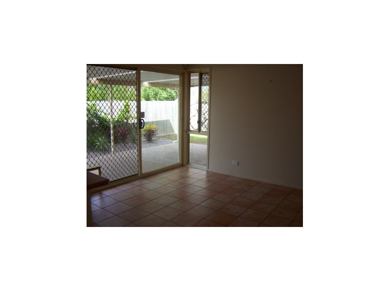 6 Pfeiffer Place, Mcdowall QLD 4053