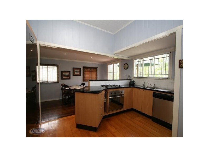 27 Lucy Street, Albion QLD 4010