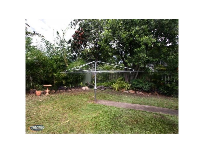 27 Lucy Street, Albion QLD 4010