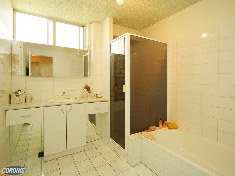 Clayfield QLD 4011