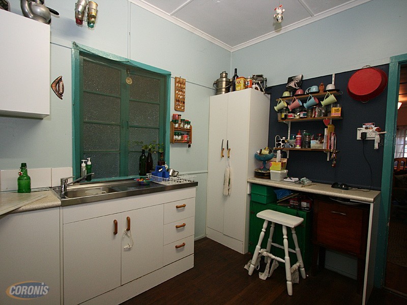 54 Alderson Street, Newmarket QLD 4051