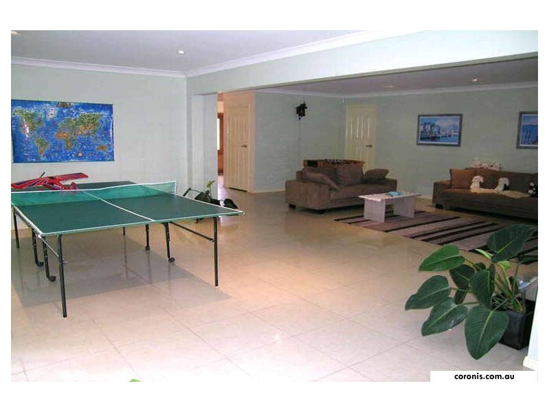 Eatons Hill QLD 4037