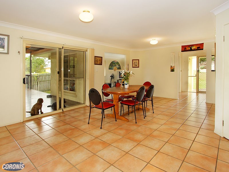 2 Glenlyon Court, Albany Creek QLD 4035