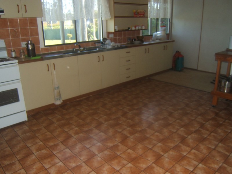 194 Dorville Road, Carseldine QLD 4034