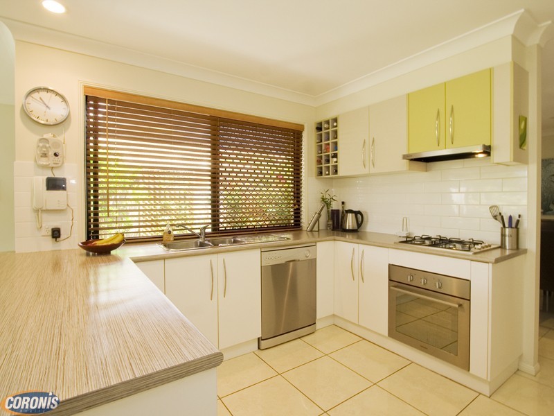 Rothwell QLD 4022