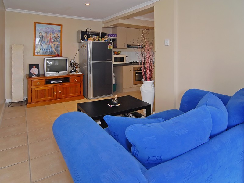 Bardon QLD 4065