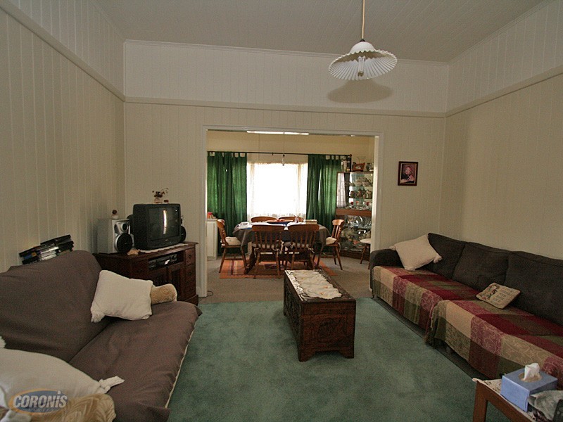 Holland Park West QLD 4121