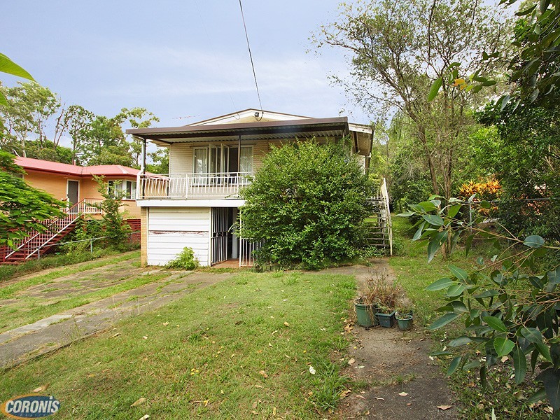 18 Rutherford Street, Stafford Heights QLD 4053