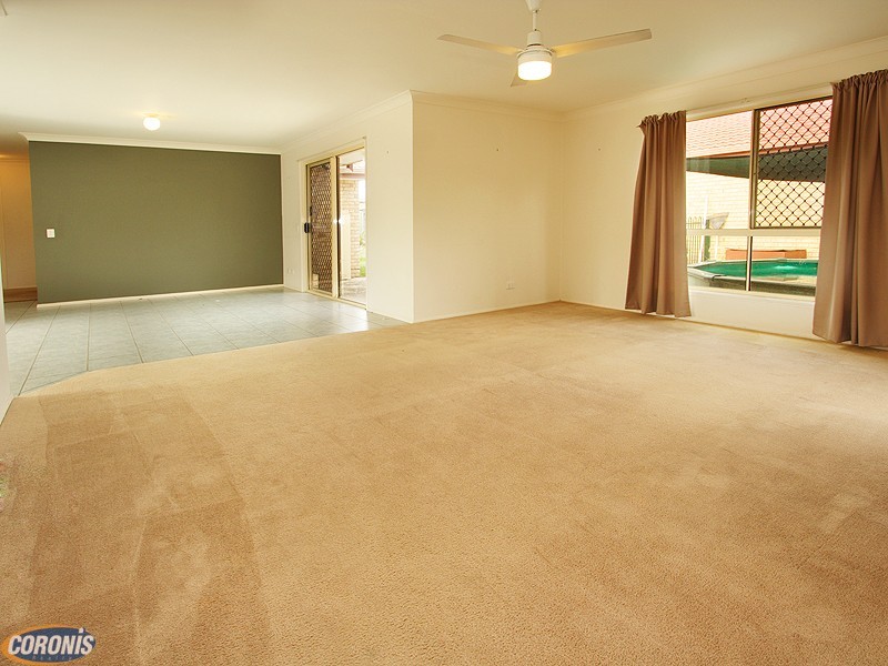 45 Azalea Crescent, Fitzgibbon QLD 4018