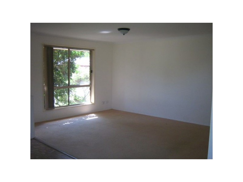 14 Bream Court, Sandstone Point QLD 4511