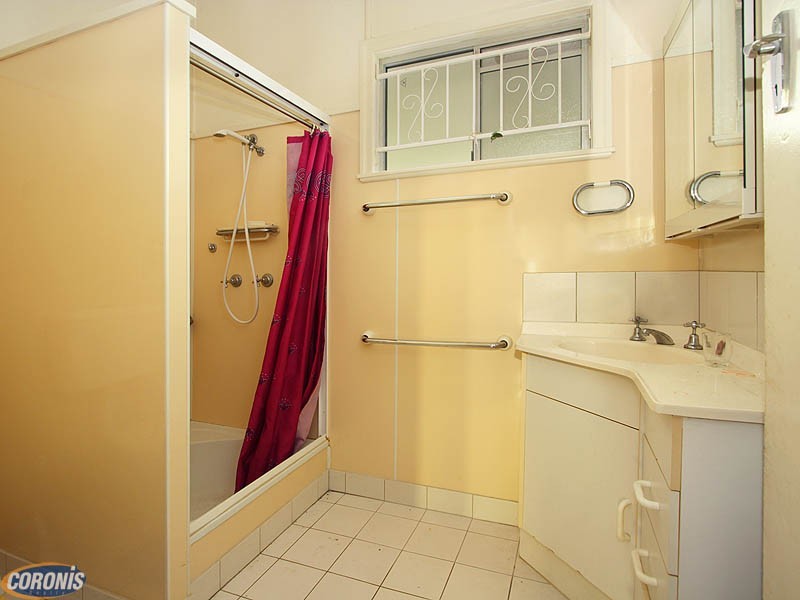 Indooroopilly QLD 4068