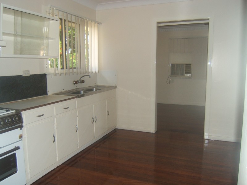 458 Bramcote Street, Chermside QLD 4032