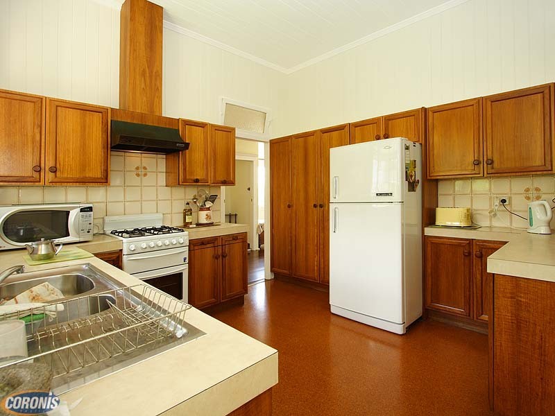 Yeerongpilly QLD 4105