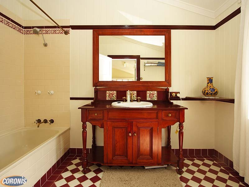 Yeerongpilly QLD 4105