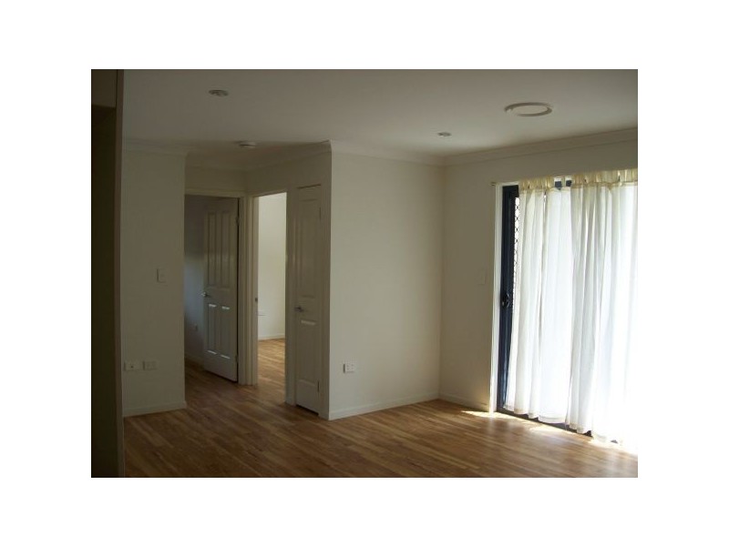 2/4 Airlie Court, Bray Park QLD 4500