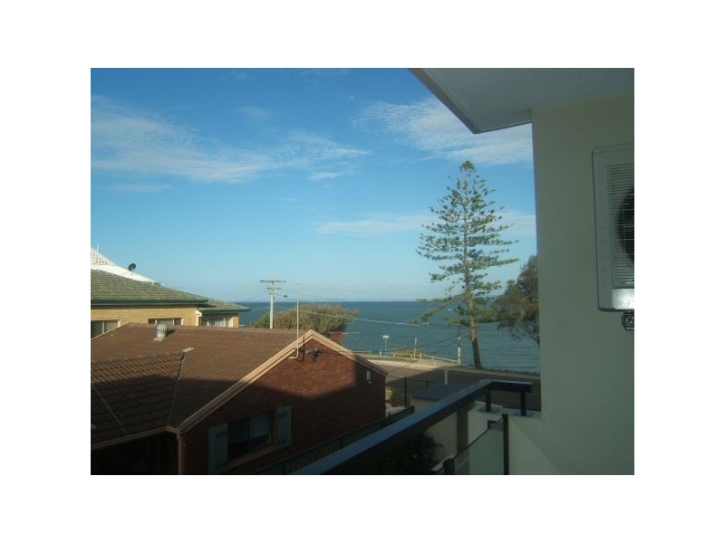 7/30 Gayundah Esp, Woody Point QLD 4019