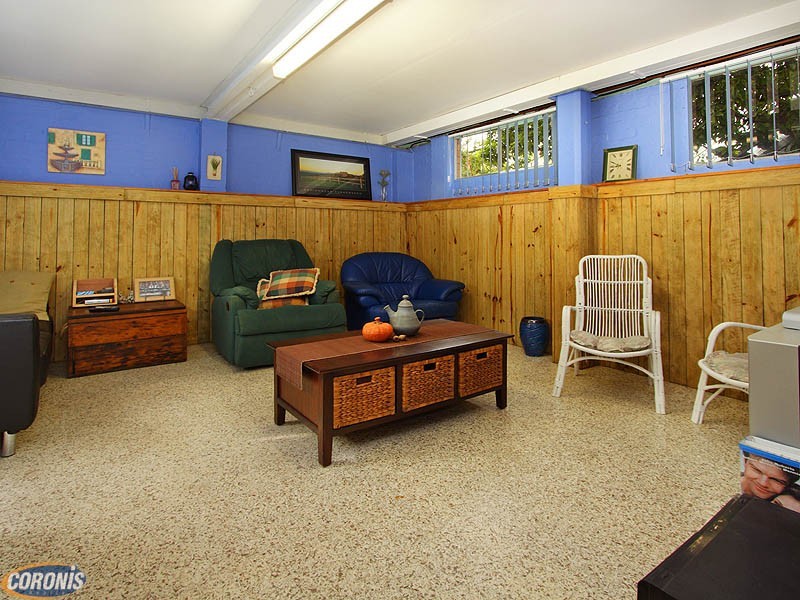 Arana Hills QLD 4054