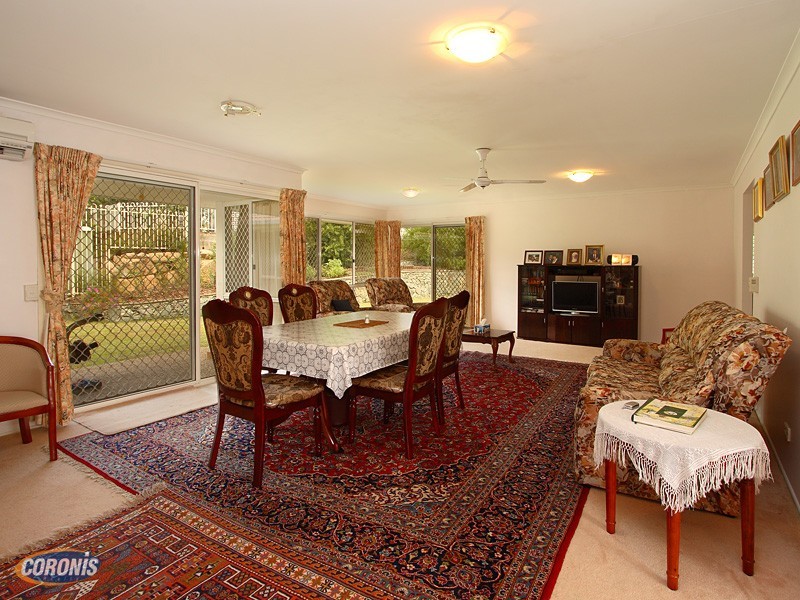 18 Martindale St, Chermside West QLD 4032