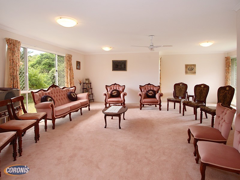 18 Martindale St, Chermside West QLD 4032