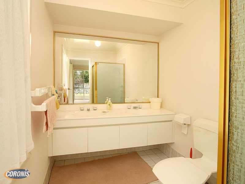 18 Martindale St, Chermside West QLD 4032