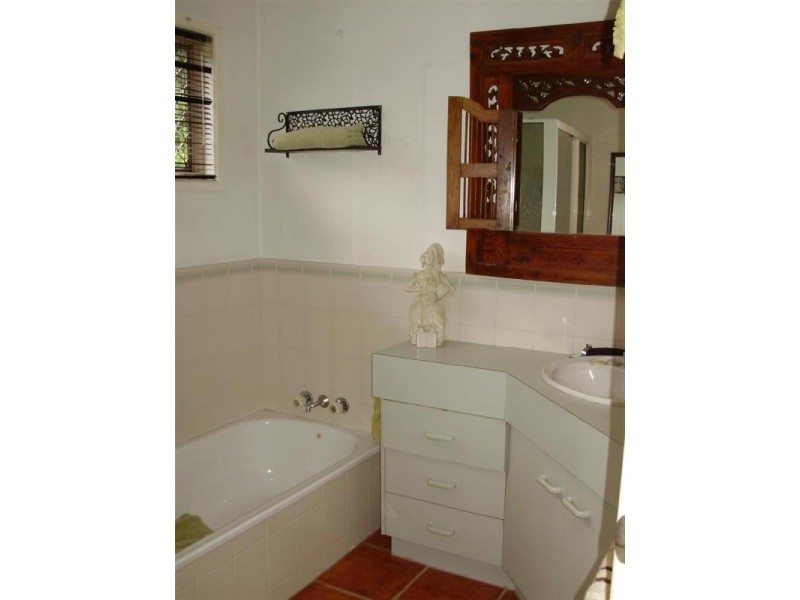 2/420 Enoggera Road, Alderley QLD 4051