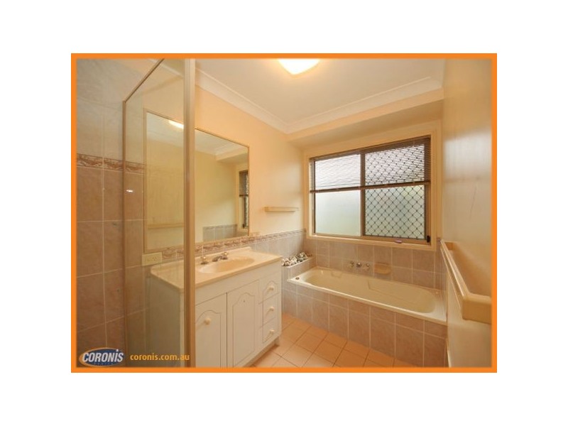6 Williamina Court, Narangba QLD 4504
