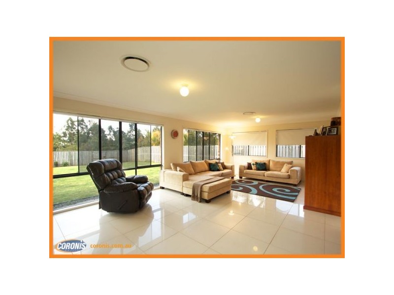 102 Tuckeroo Street, Narangba QLD 4504