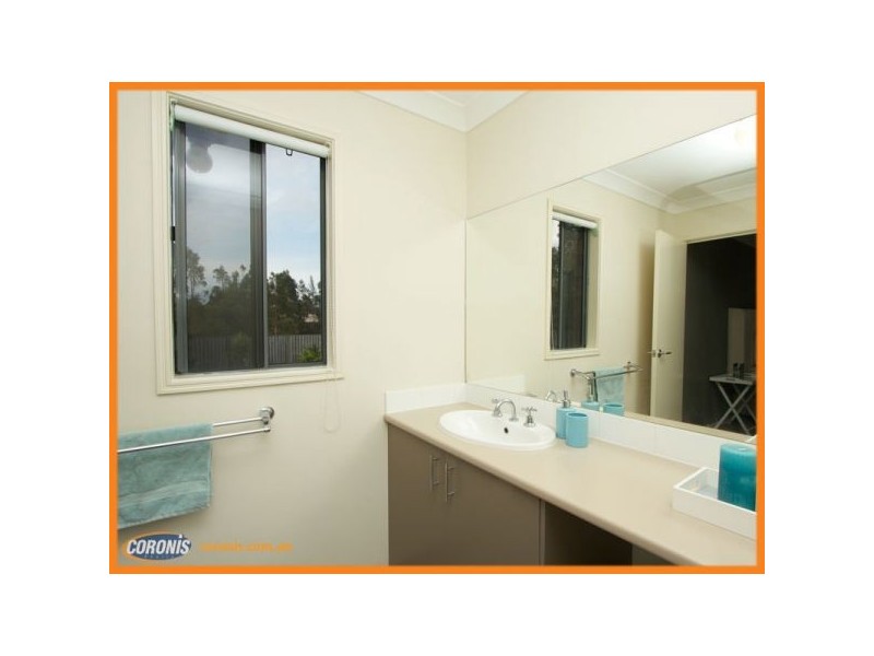 102 Tuckeroo Street, Narangba QLD 4504