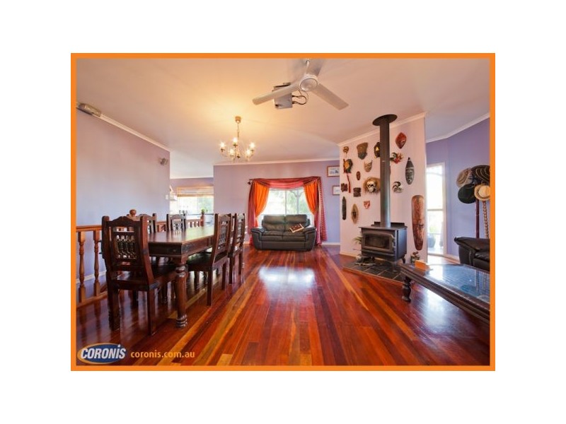 13 Glenross Place, Narangba QLD 4504