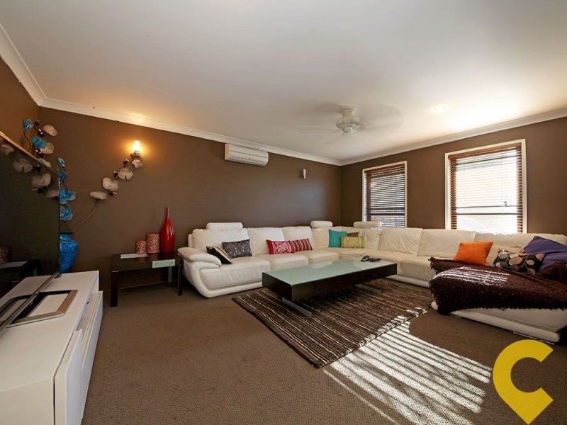 25 Lookout Place, Narangba QLD 4504