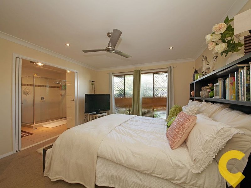 25 Lookout Place, Narangba QLD 4504