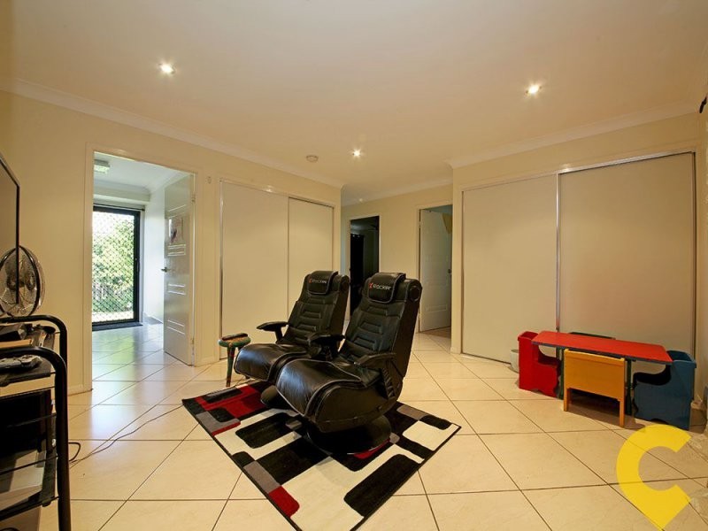 25 Lookout Place, Narangba QLD 4504
