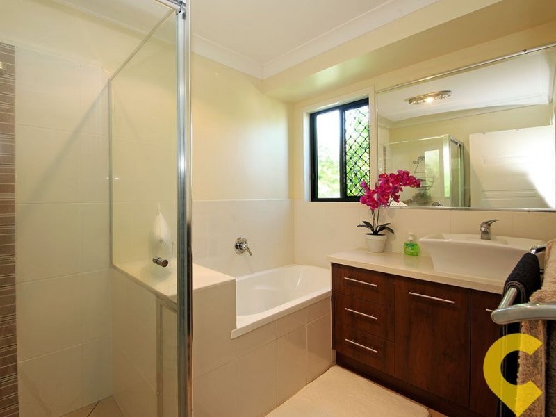 25 Lookout Place, Narangba QLD 4504