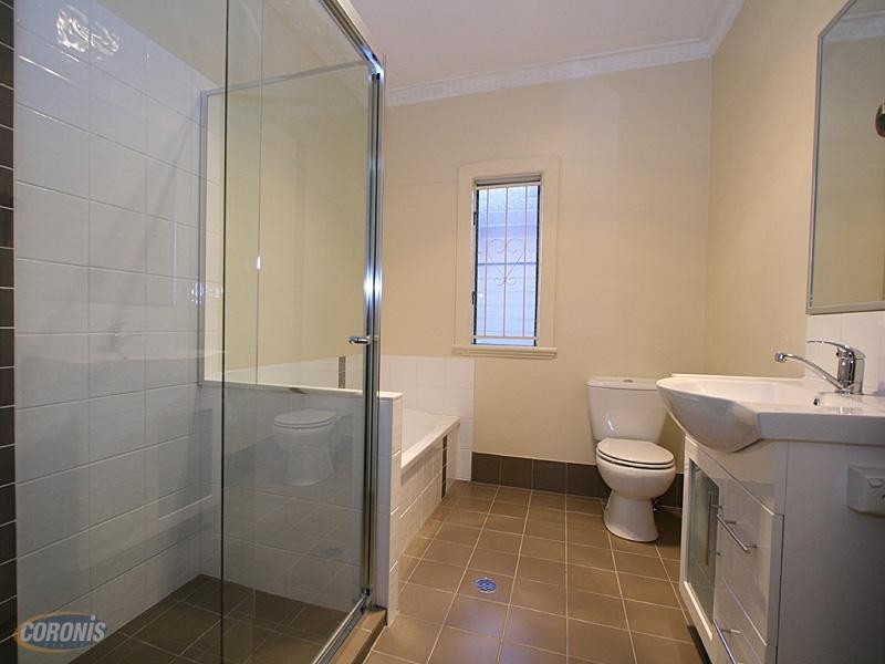 219 Rode Road, Wavell Heights QLD 4012